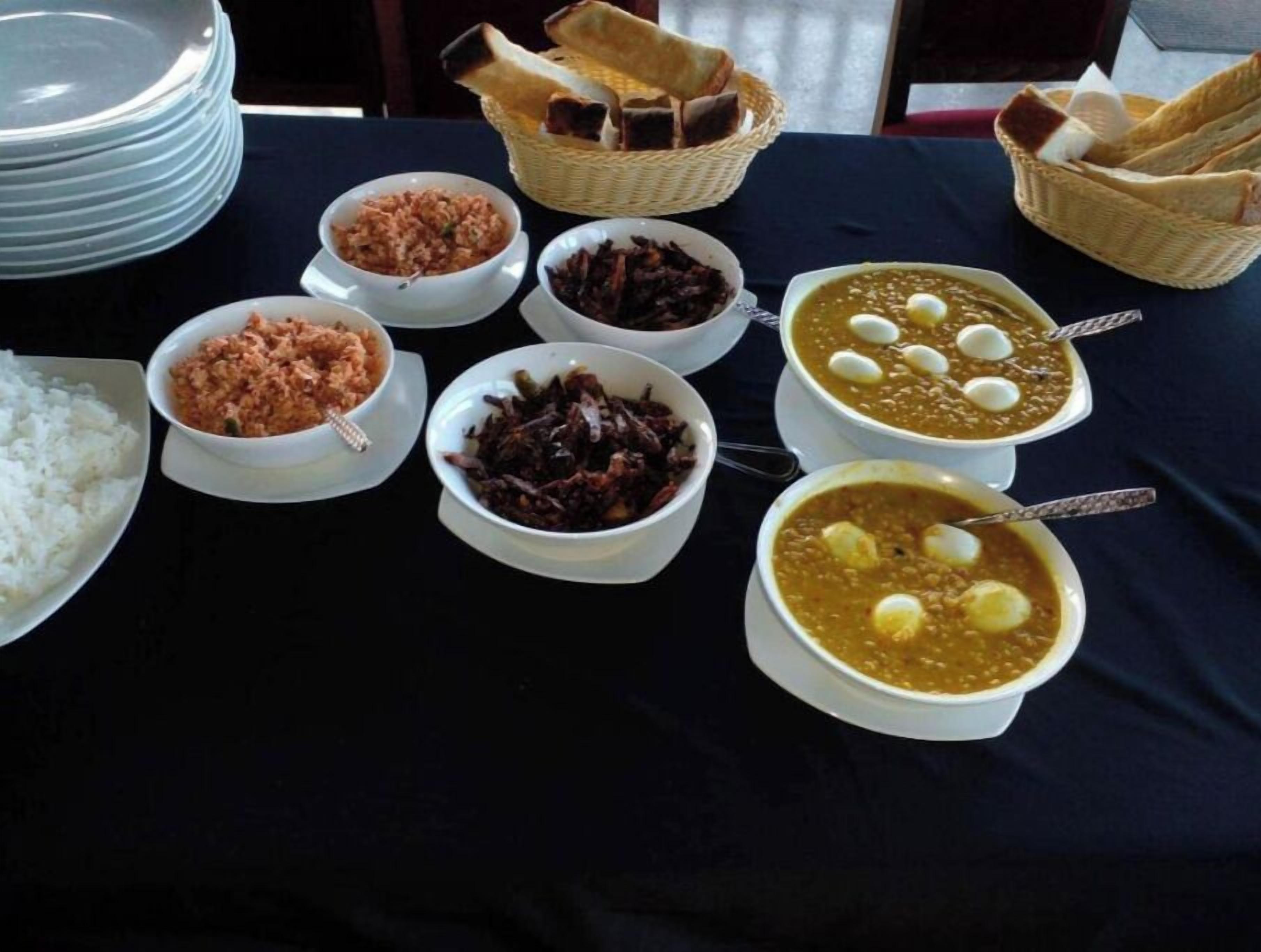 Alimentos y bebidas
