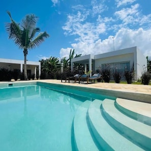 Outdoor pool - CDM Villas (Kiwengwa)