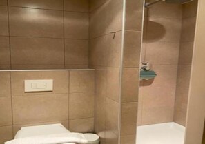 Phòng đơn cơ bản | Phòng tắm