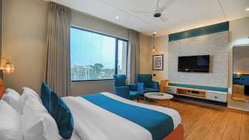 Superior tweepersoonskamer, uitzicht op de stad | Een laptopwerkplek, gratis wifi