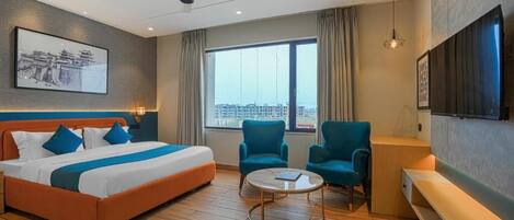 Superior Double Room, City View