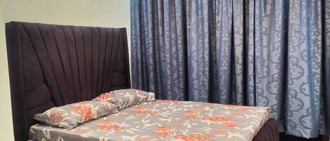 1 bedroom, iron/ironing board, Internet, bed sheets