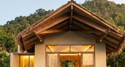 Amber Yao Noi