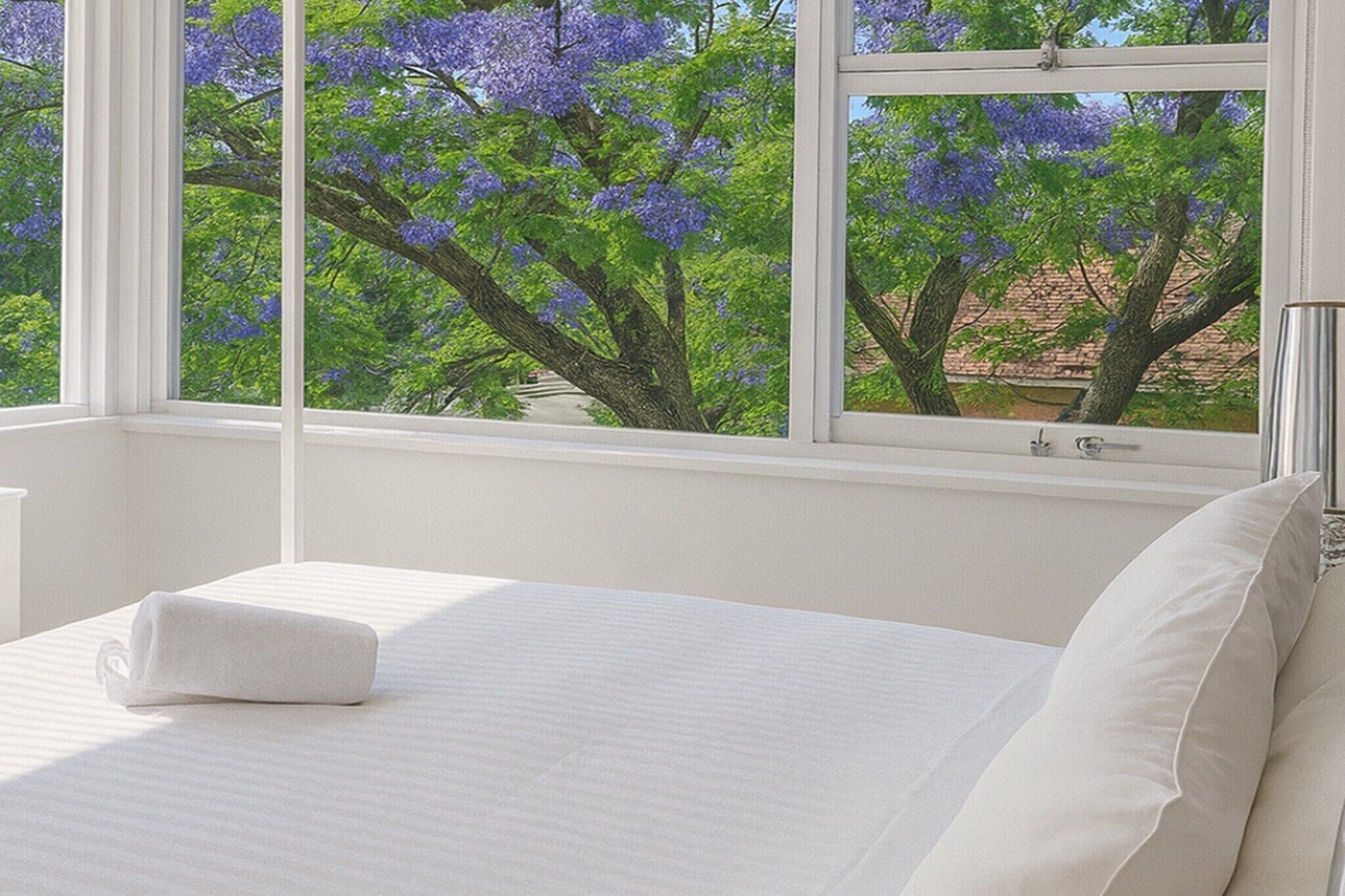 3 عدّة غرف نوم ومكتب ومكواة/لوح كي وخدمة الإنترنت