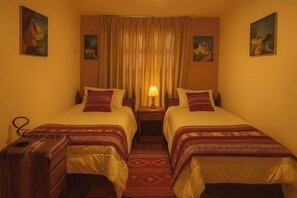 Strykjärn/strykbräda, wi-fi och sängkläder