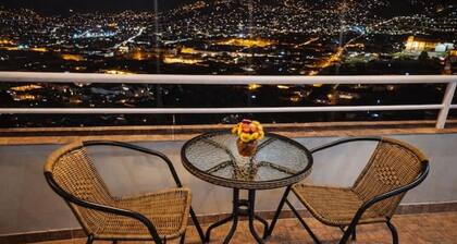 Casita with 360° Panoramic View in San Blas | 10 min from the Plaza de Armas