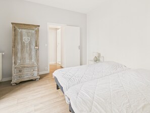 2 bedrooms, iron/ironing board, free WiFi - Apartment for 3 with terrace – City center (Concarneau)