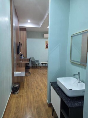 Såpe, sjampo og toalettpapir