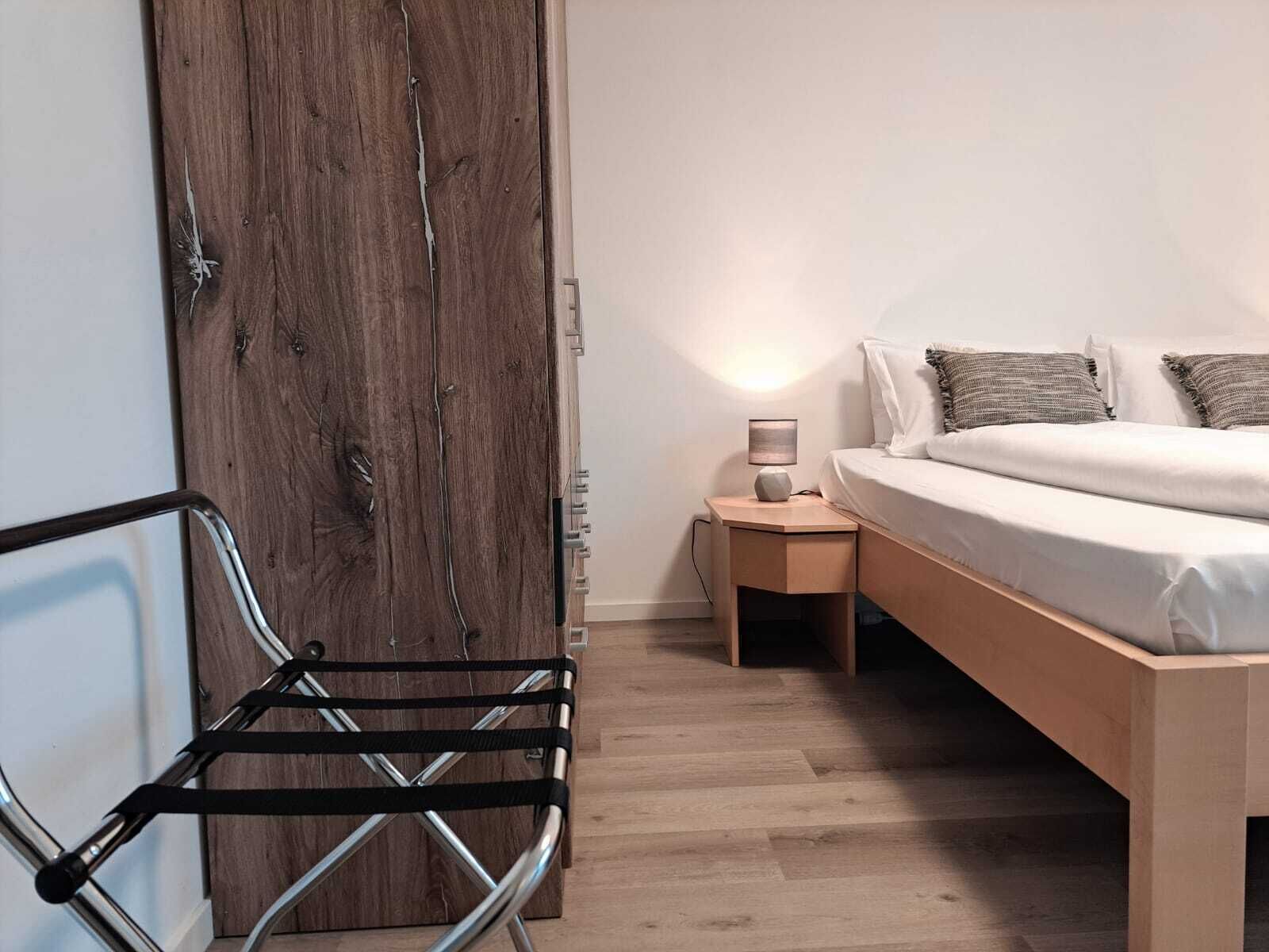 Iron/ironing board, free WiFi