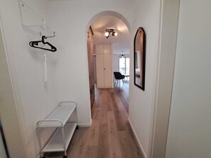 Interior - Luisiana (Minusio)