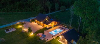 Chalet with private saltwater pool and wellness | Holiday Home Mali Medo