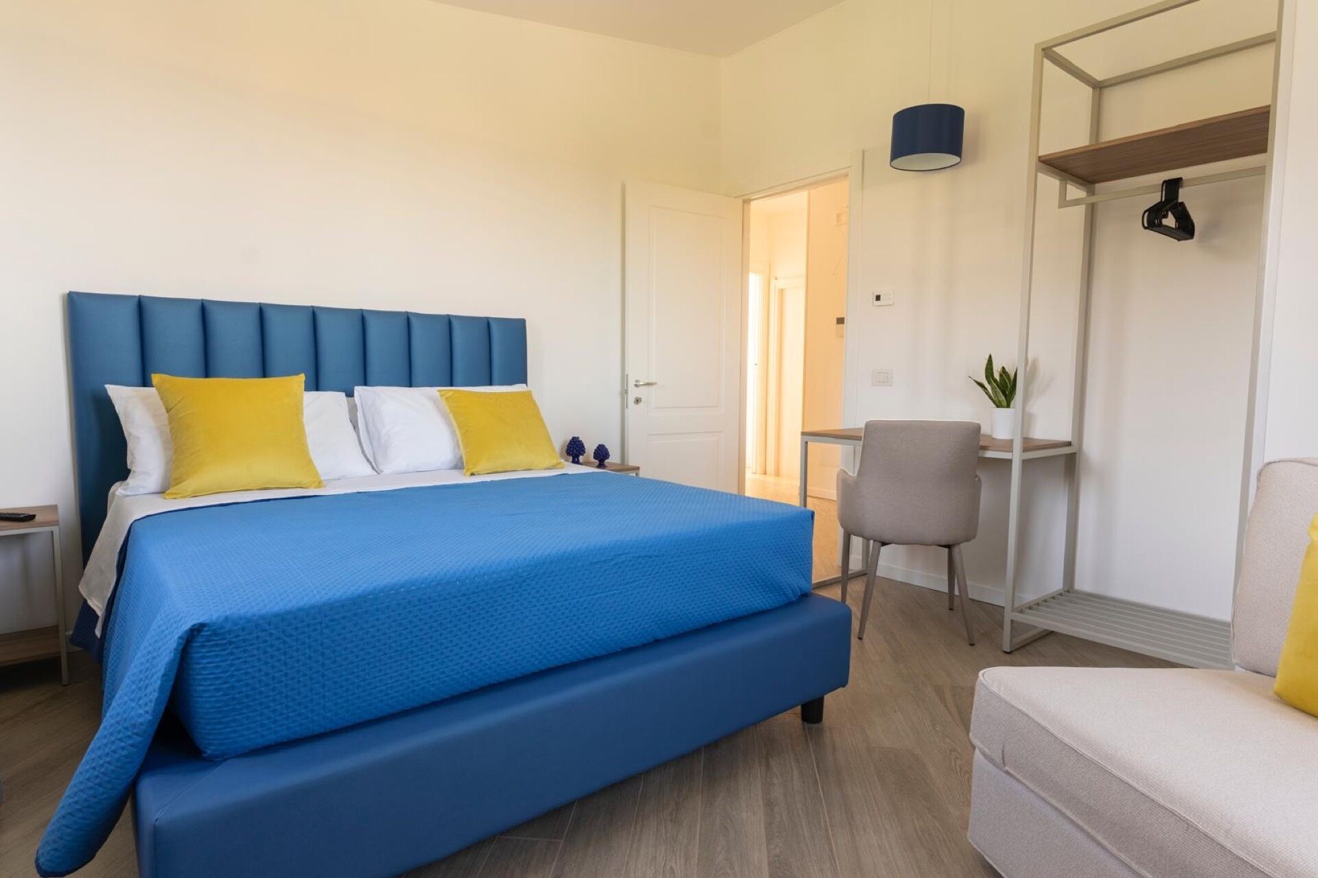 Apartment, 2 Bedrooms, Kitchen | Desk, iron/ironing board, free WiFi