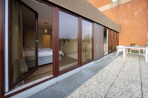 Outdoor dining - Penthouse Flensburg - Your temporary home (Flensburg)