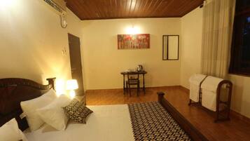 Internet, bed sheets