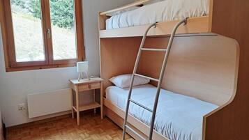 Bügeleisen/Bügelbrett, kostenloses WLAN