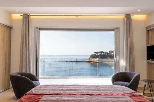 Villa de Luxe Front de Mer Avec Piscine villa Romanella