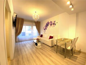 Classic Apartment | Living area - Palacio Apartments Madrid (Madrid)