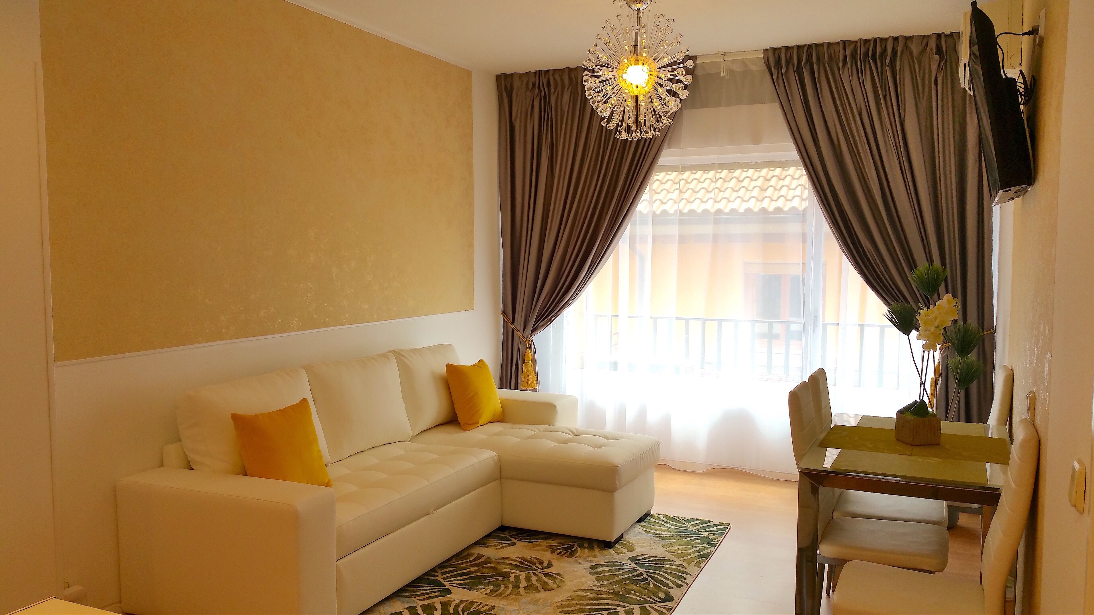 Televisión de pantalla plana