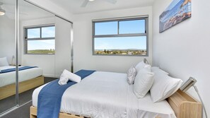 Iron/ironing board, free WiFi - Oceanview Penthouse Caves Beach (Caves Beach)