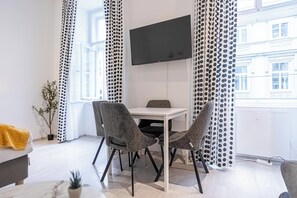Basic Apartment | Dining - Modern 1BR Apartment Central Location (Vienna)