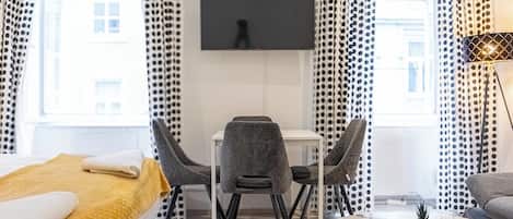 Basic Apartment | Iron/ironing board, free WiFi