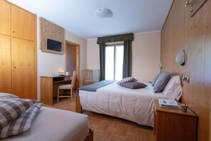 Dreibettzimmer, Bergblick