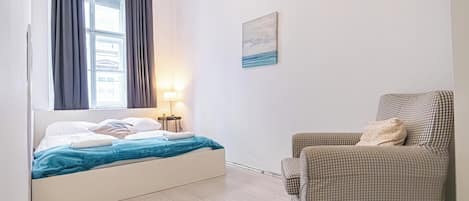 Basic-Apartment | Bügeleisen/Bügelbrett, kostenloses WLAN