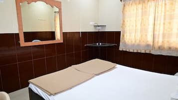 Økonomi-dobbeltrom | Wi-fi (mot et tillegg) og sengetøy