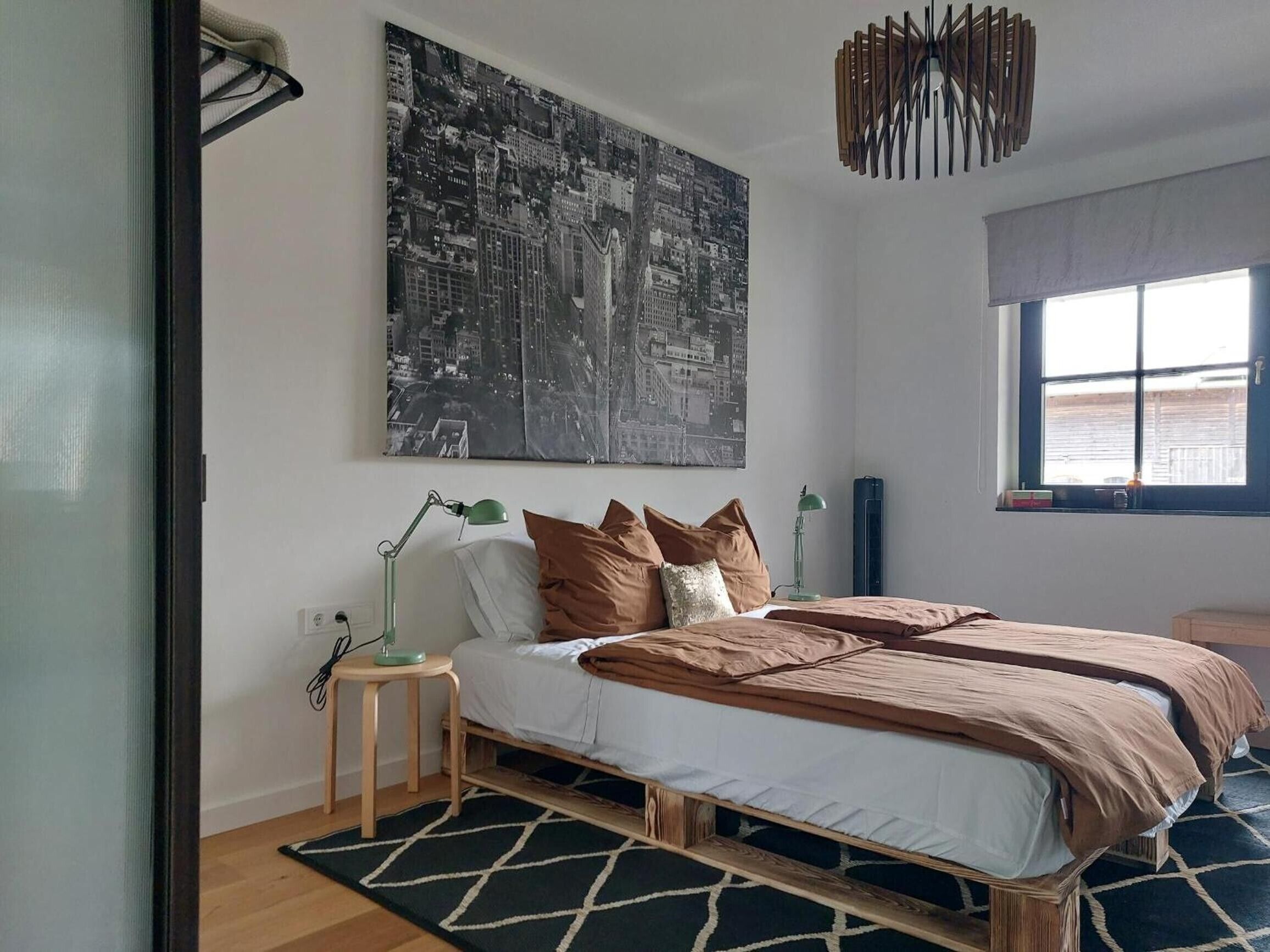 Bügeleisen/Bügelbrett, WLAN, Bettwäsche