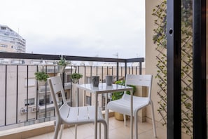 Apartment, 1 Double Bed, Kitchen, City View | Outdoor dining - Johny's Spot - 1BR & Balcony in Larnaca (Larnaca)