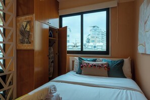 Apartment, 1 Double Bed, Kitchen, City View - Johny's Spot - 1BR & Balcony in Larnaca (Larnaca)
