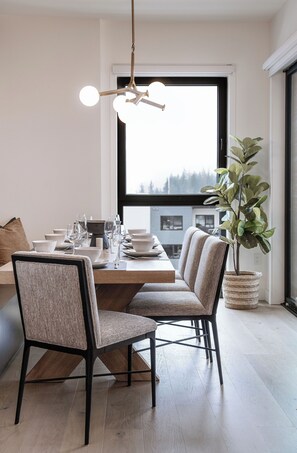 Dining - Experience Revelstoke from Four Peaks Penthouse, a bright and modern 3-bedroom mountain escape. (Revelstoke)