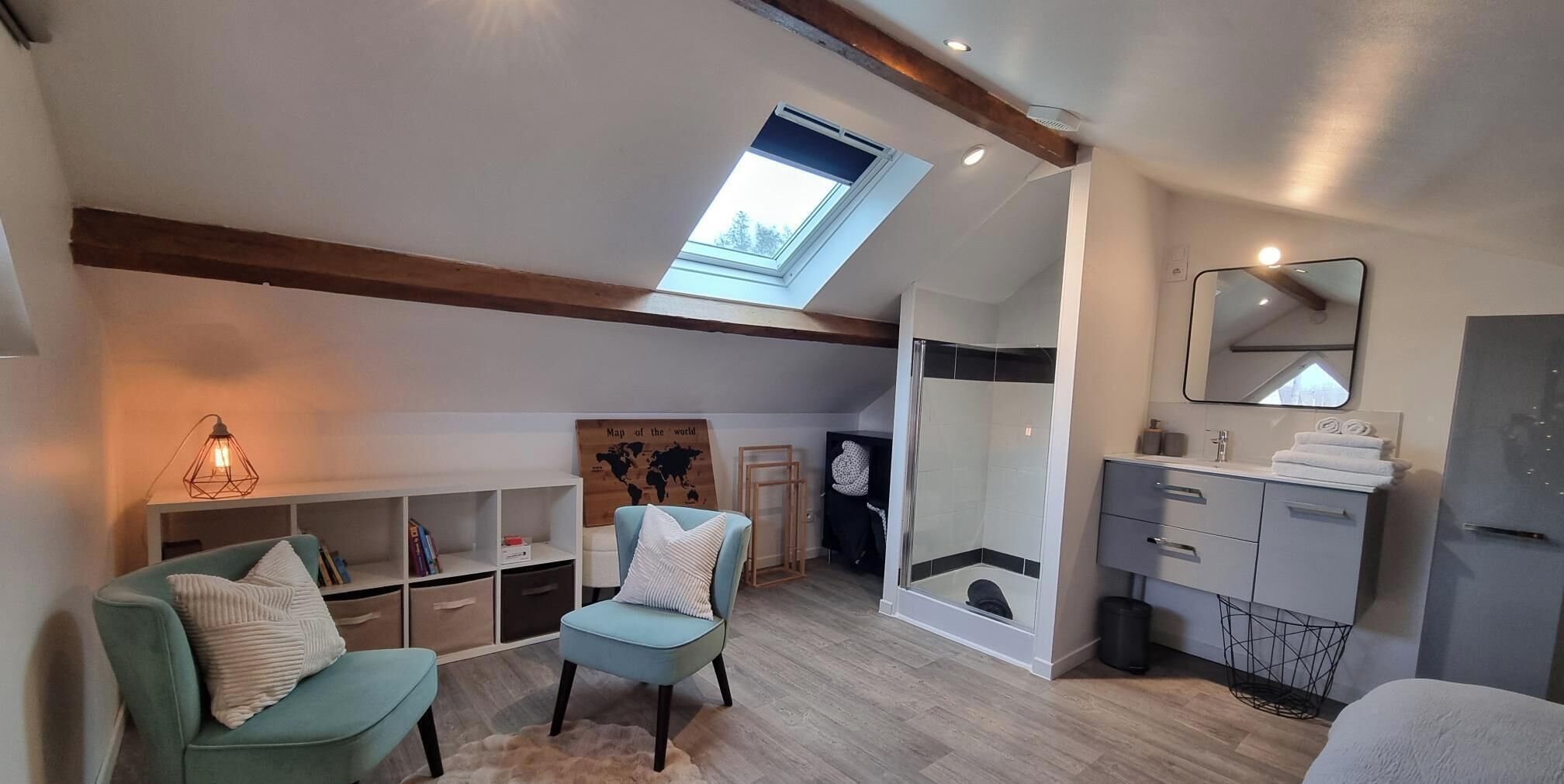 1 bedroom, desk, travel crib, free WiFi