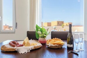Dining - Panoramic Penthouse "Sea Nugget" (Alghero)