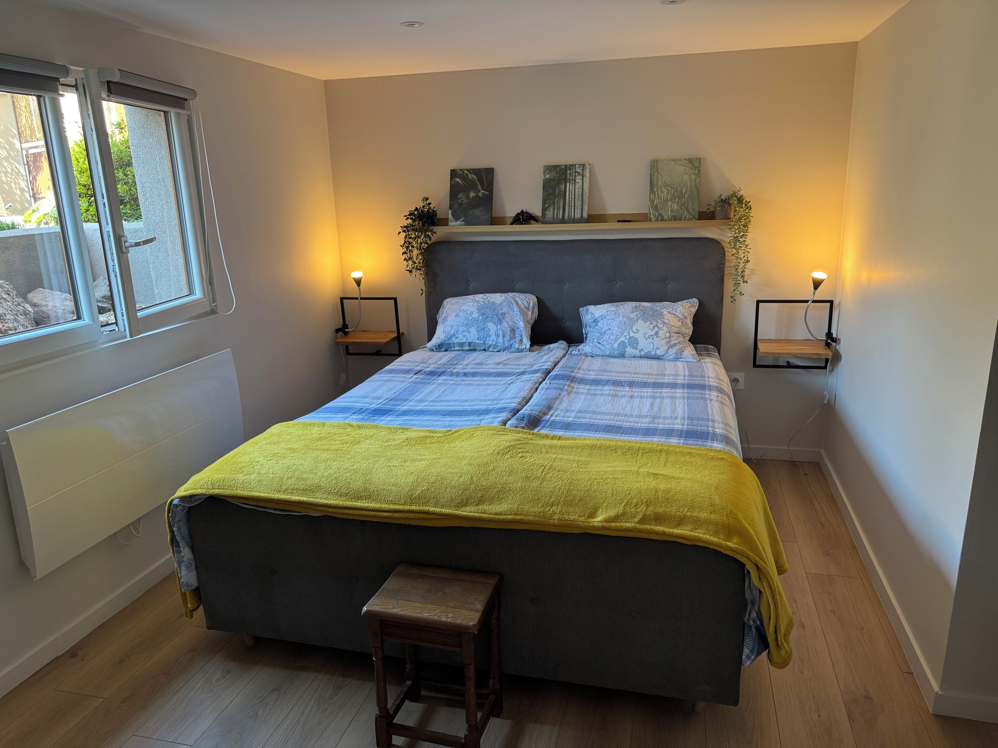 1 chambre, fer et planche à repasser, lit parapluie, Wi-Fi gratuit