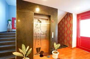 Habitació individual Deluxe, vistes a la ciutat | Interior