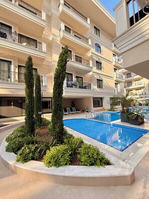 Exterior - SA Apartments! 2bd Duplex next to Cleopatra Beach (Alanya)