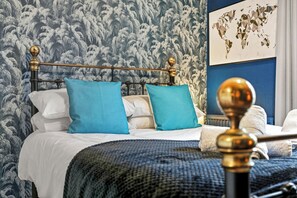 Schreibtisch, Bügeleisen/Bügelbrett, kostenloses WLAN, Bettwäsche