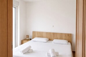Internet, bed sheets - Blue Horizon Apartment (Primošten)