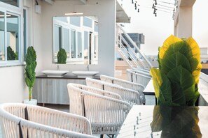 Rooftop terrace - U By Z Hotels, Brookefield (Bengaluru)