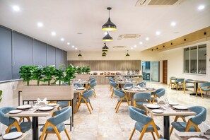Restaurant - U By Z Hotels Brookfield (Bengaluru)