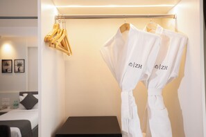 Chambre Exécutive avec lits jumeaux, 1 grand lit, non-fumeurs, vue ville | Wi-Fi gratuit