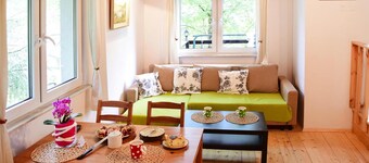 Lakeside Holiday Home With Private Garden