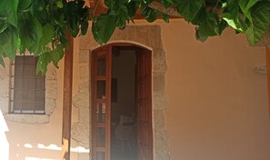 Exterior detail - The little apricot house for 2 in Vafes en Apokoronas-Chania 75007 (Vafés Apokoronas)