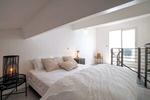 2 habitaciones, cuna de viaje, wifi gratis y ropa de cama 