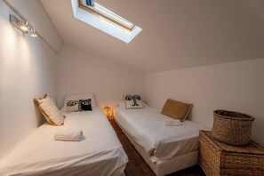 Free WiFi, bed sheets - The cove - 4P - Charming apartment - Sea view (Martigues)