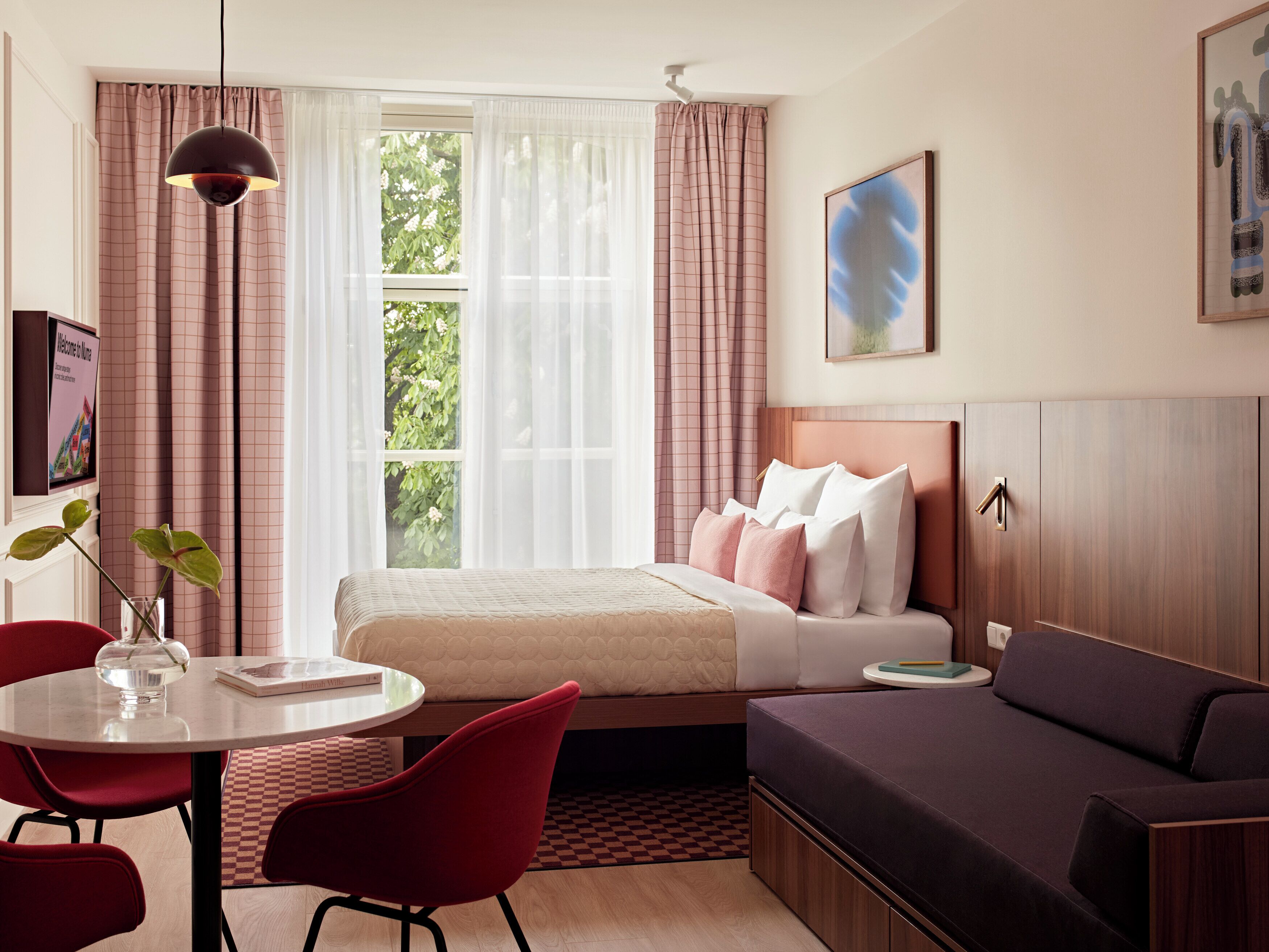Extra Large Studio with Kitchenette and Extra Single Bed | Värdeförvaringsskåp på rummet, strykjärn/strykbräda och gratis wi-fi