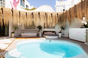 Comfort-Villa, Meerblick | Pool | Außenpool