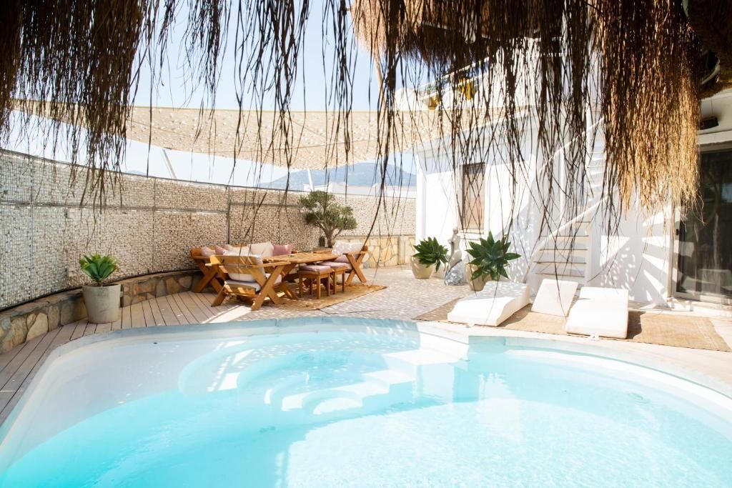 Comfort-Villa, Meerblick | Pool