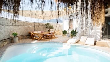 Comfort-Villa, Meerblick | Pool